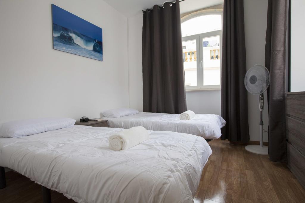 Guest House First Floor Lagos Luaran gambar