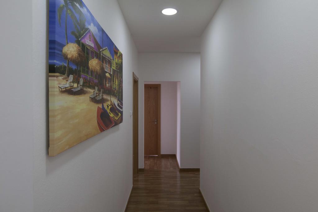 Guest House First Floor Lagos Luaran gambar