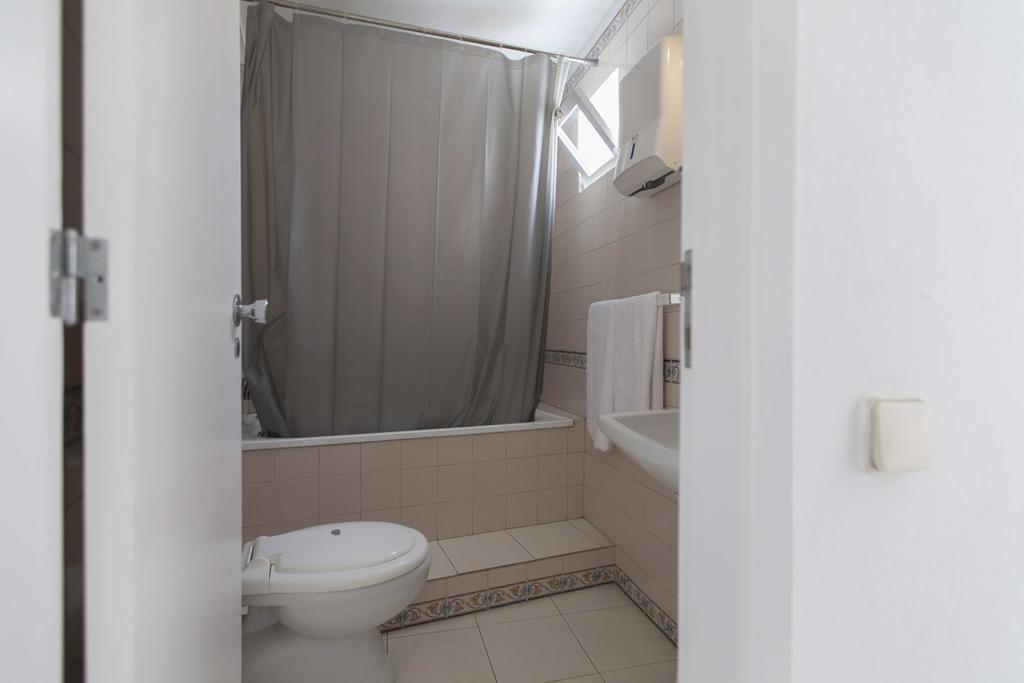 Guest House First Floor Lagos Luaran gambar